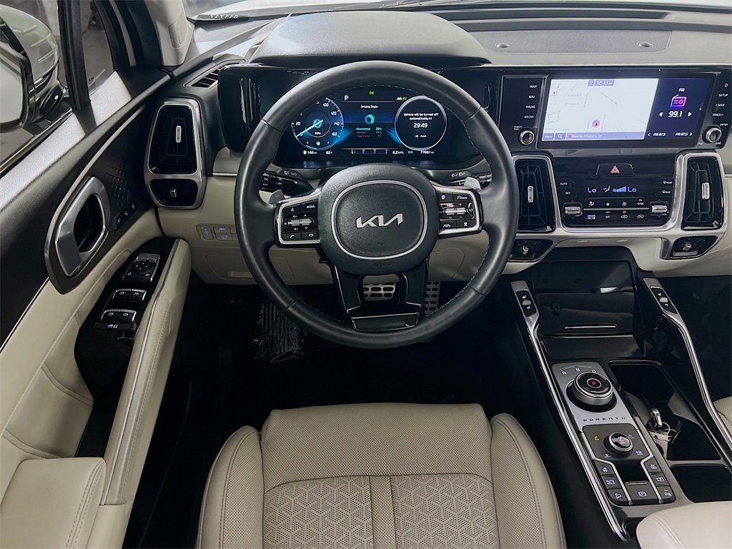 Used 2023 Kia Sorento SX Prestige image 21