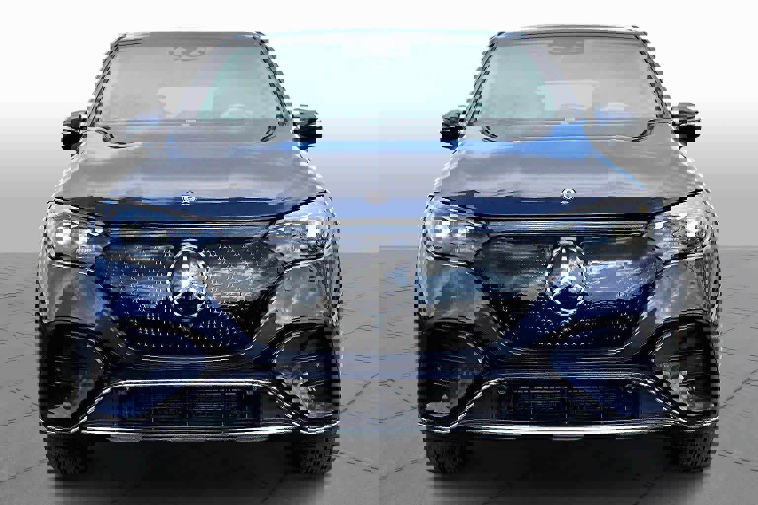 Certified 2023 Mercedes-Benz EQE 500 4MATIC SUV image 3