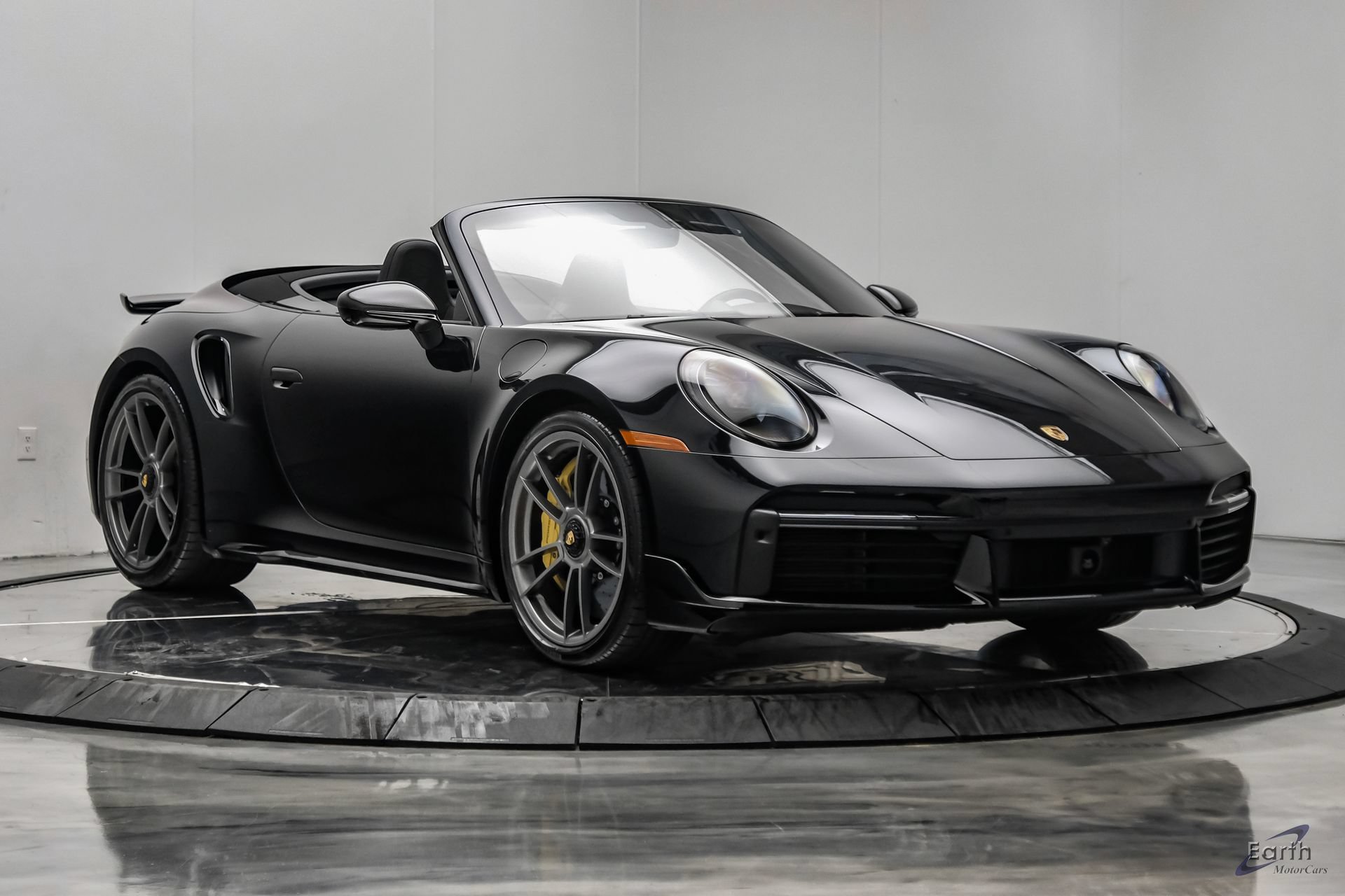 Used 2025 Porsche 911 Turbo S w/ Exterior Sport Package AWD/4WD image 30
