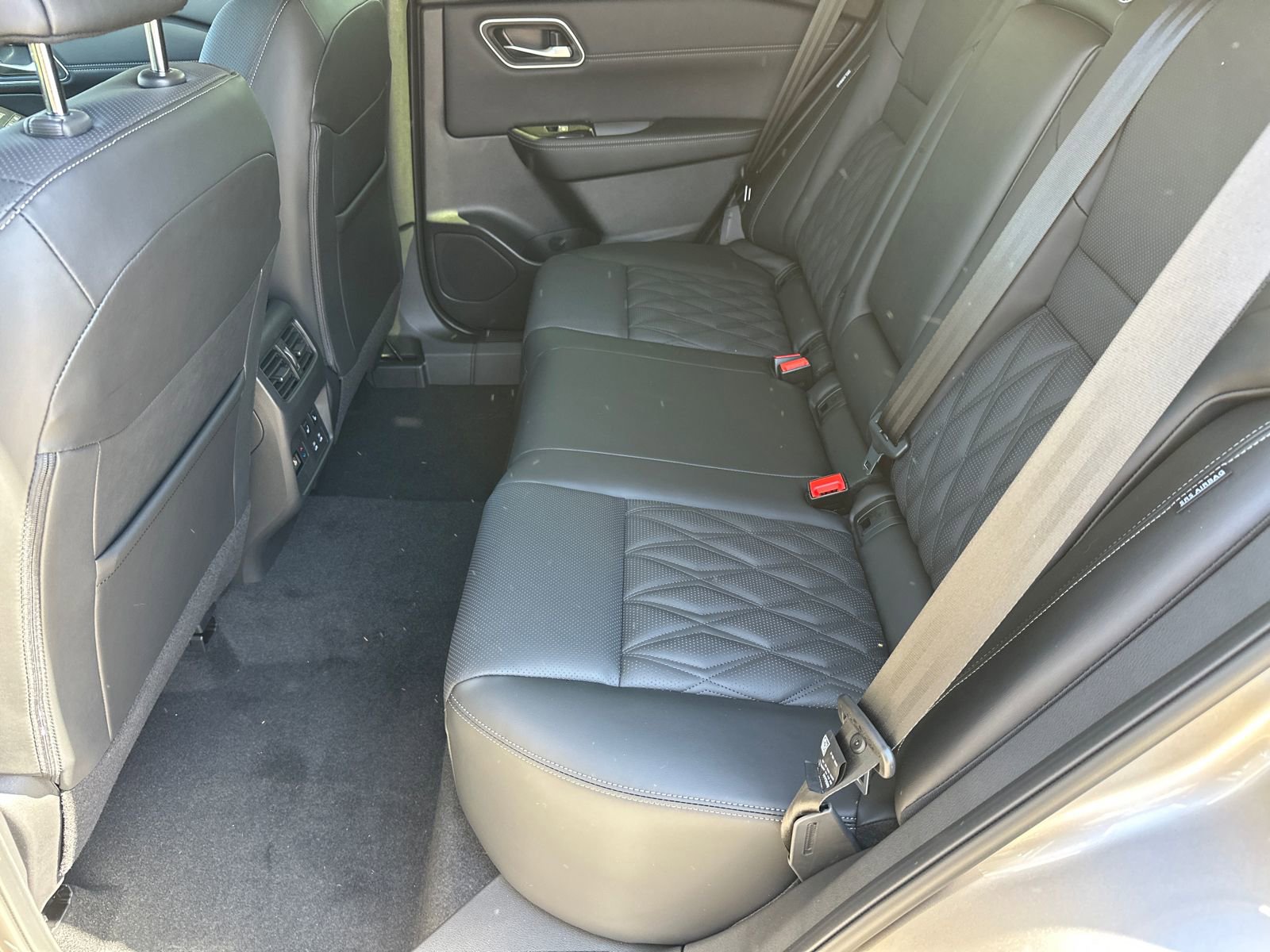 New 2026 Nissan Rogue Platinum w/ Platinum Premium Package image 19