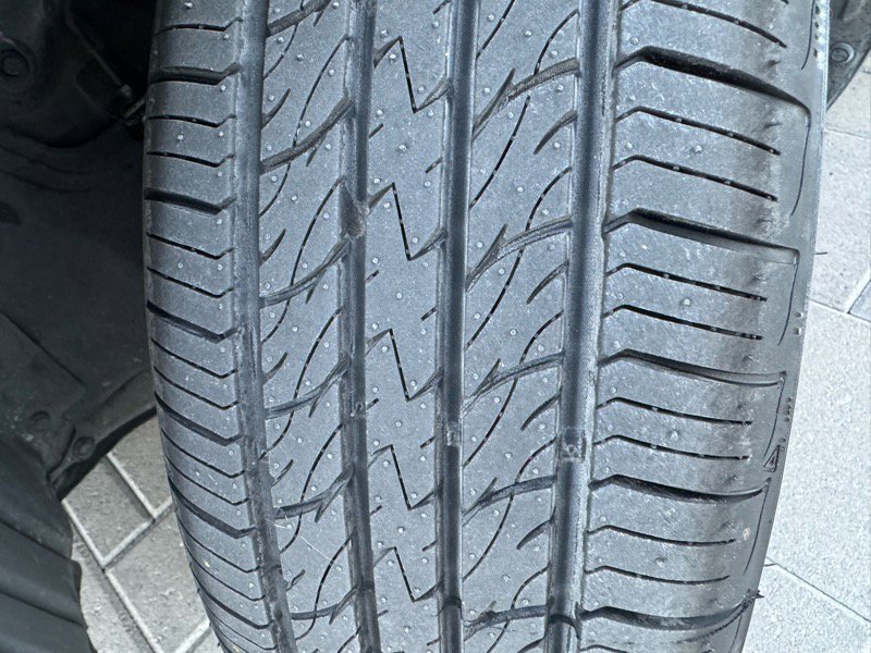 Used 2020 Toyota Yaris LE image 23