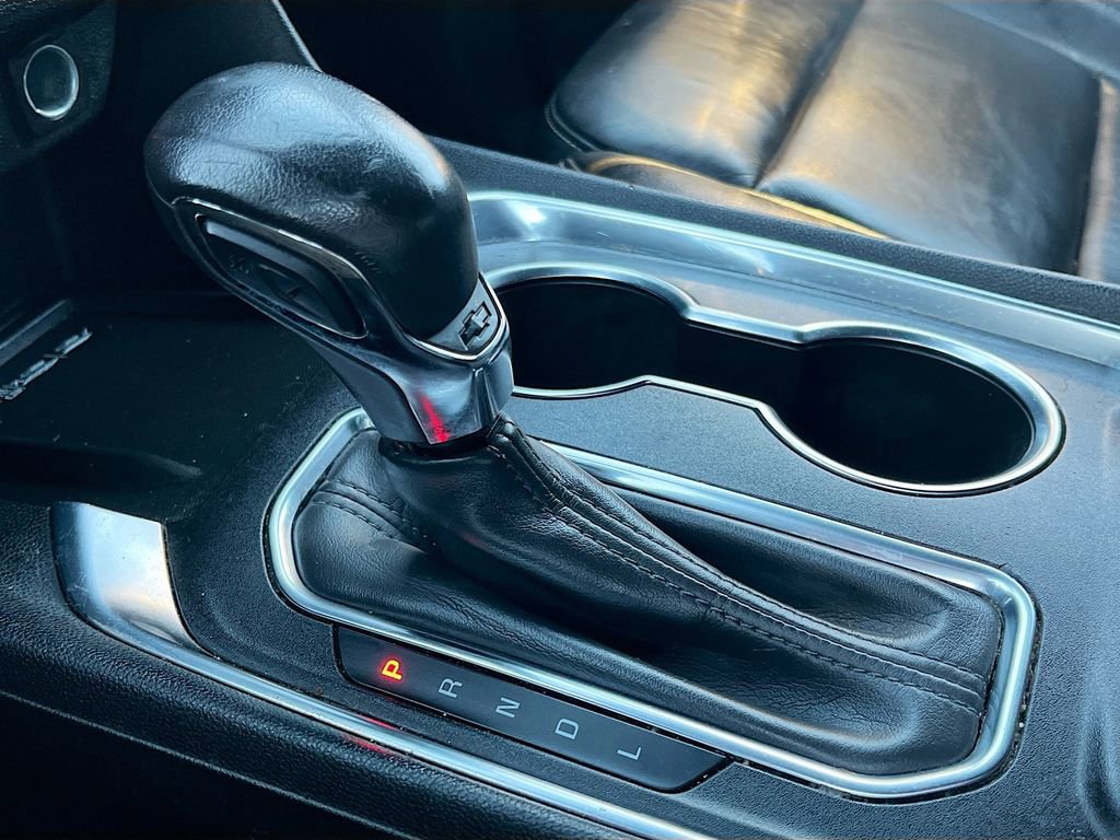 Used 2022 Chevrolet Traverse LT w/ LPO, Floor Liner Package image 17