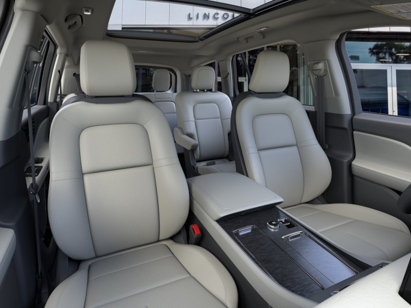 New 2026 Lincoln Aviator AWD image 10