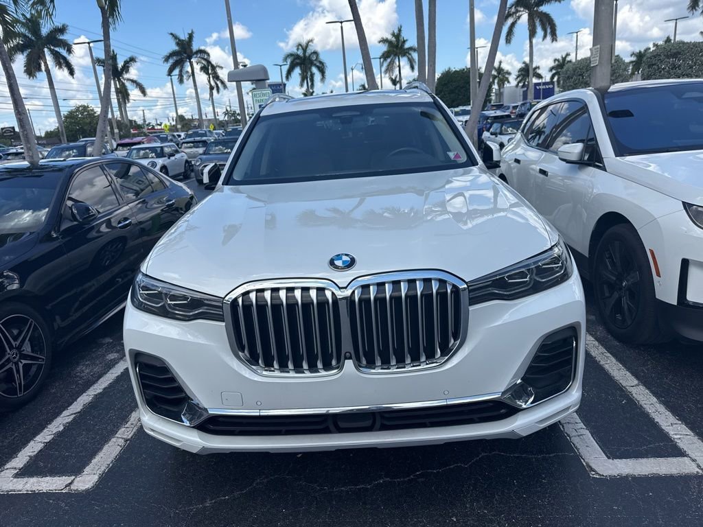 Used 2020 BMW X7 xDrive40i w/ Premium Package AWD/4WD image 4