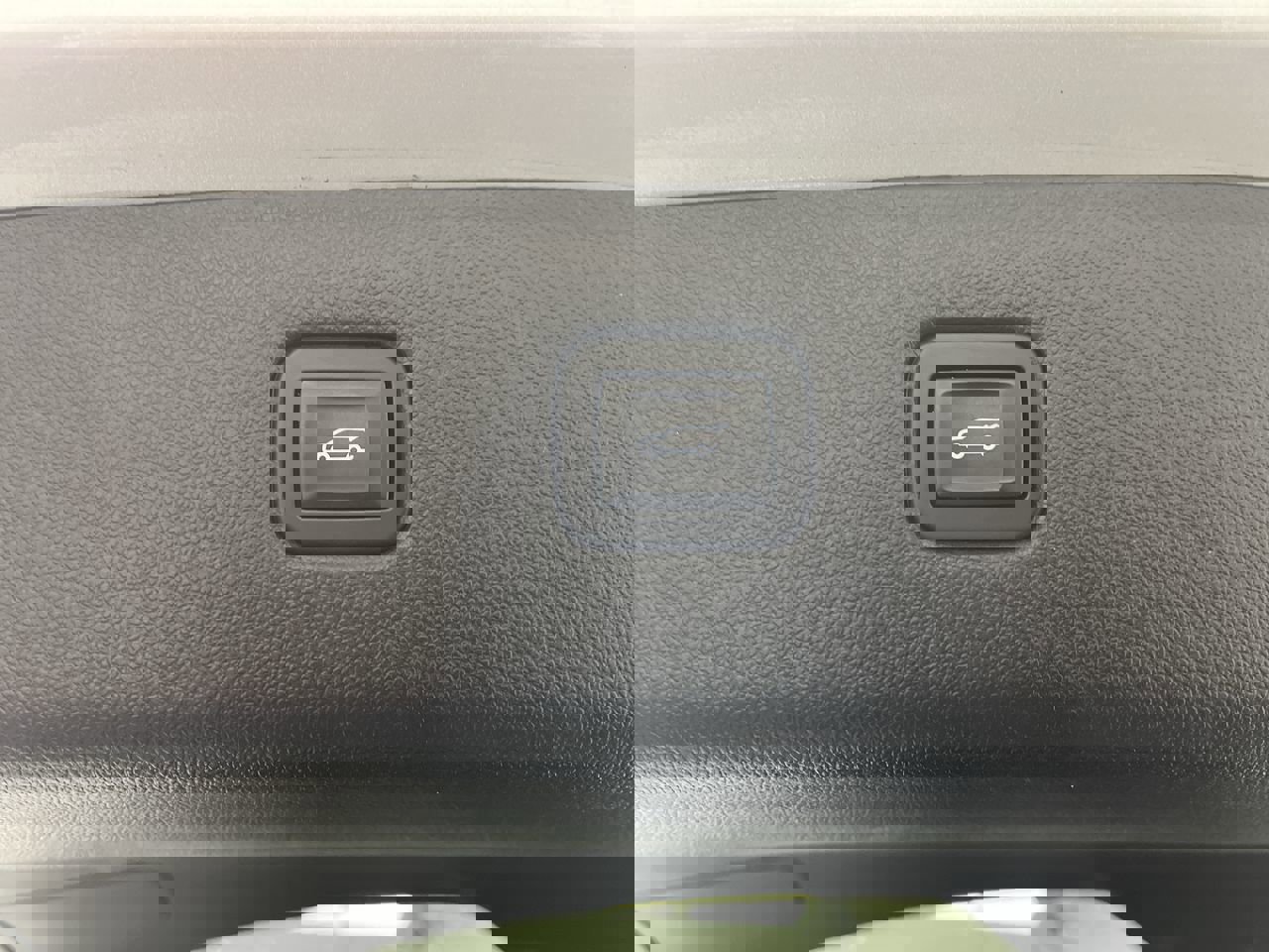 Used 2019 Chevrolet Blazer LT image 31