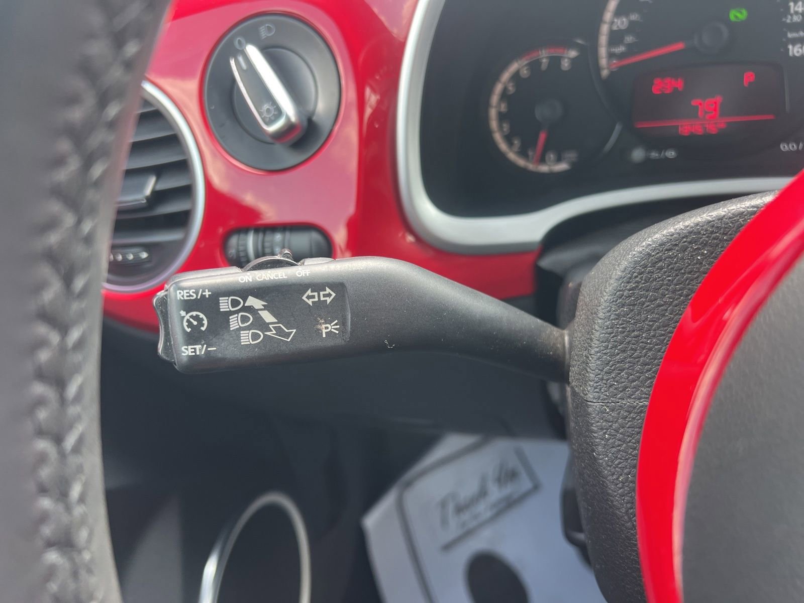 Used 2013 Volkswagen Beetle 2.5 FWD image 15