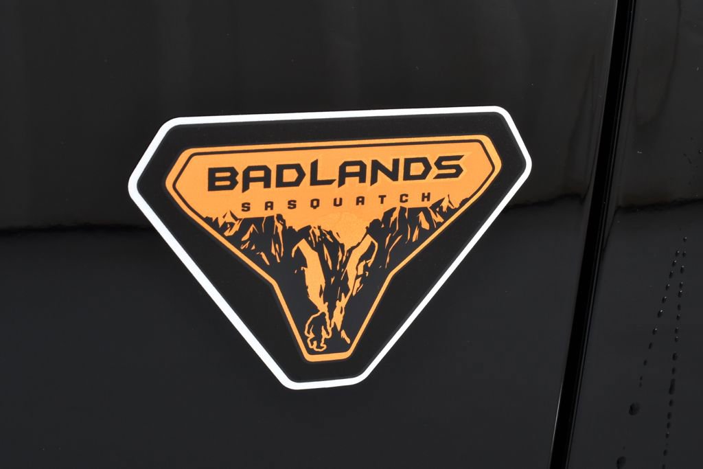 New 2025 Ford Bronco Badlands image 23