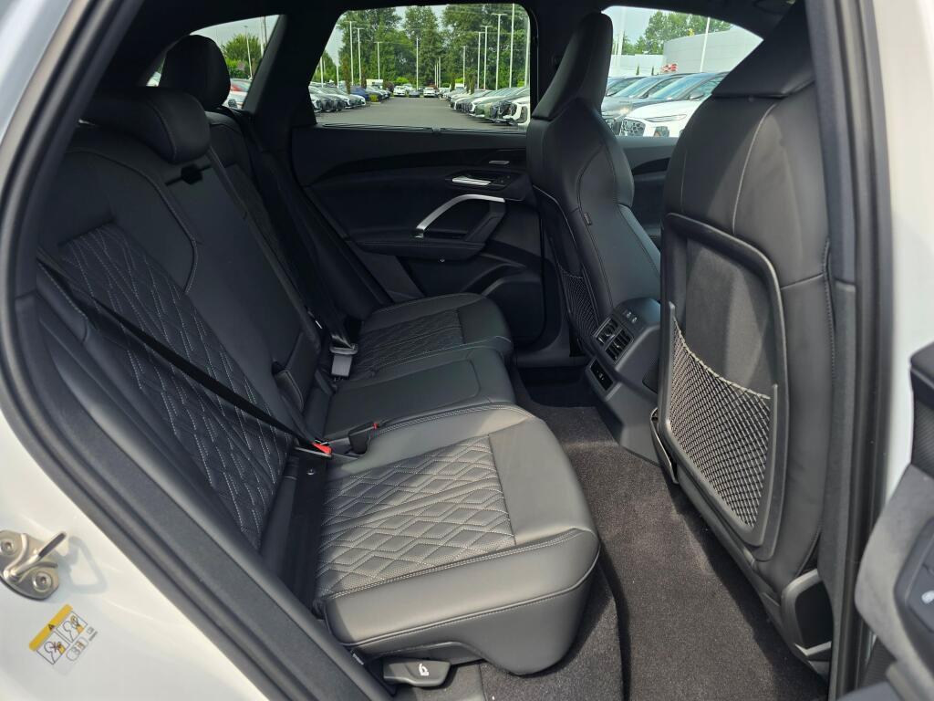New 2026 Audi SQ5 Premium Plus AWD/4WD image 21