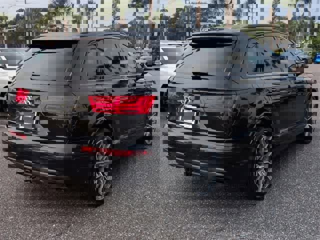 Used 2019 Audi Q7 3.0T Prestige w/ Prestige Package image 8