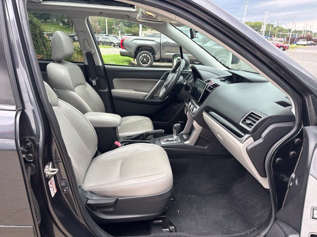 Used 2018 Subaru Forester 2.5i Limited AWD/4WD image 30