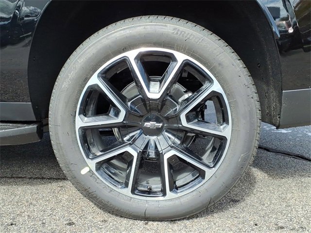 New 2026 Chevrolet Suburban RST w/ Comfort Package image 6