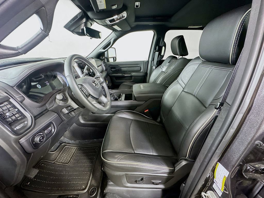 Used 2024 RAM 2500 Limited image 15