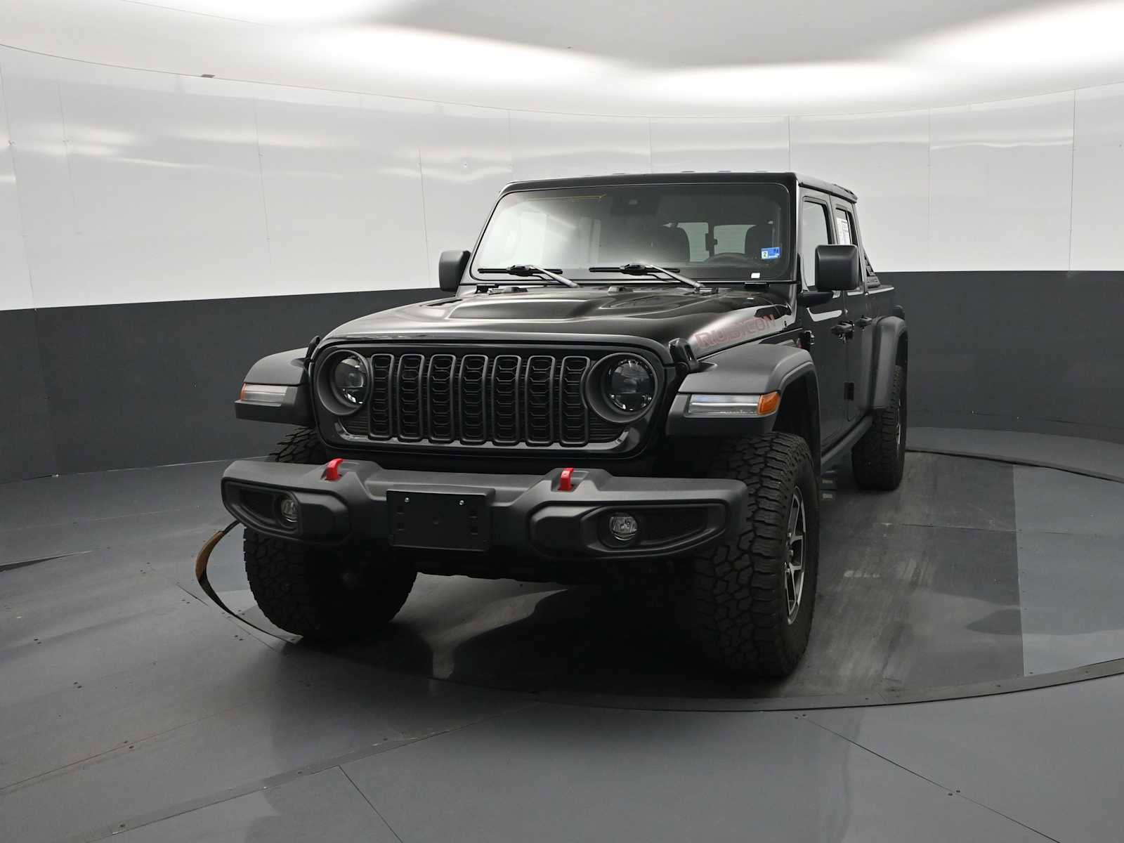 Used 2024 Jeep Gladiator Rubicon w/ Convenience Group image 4