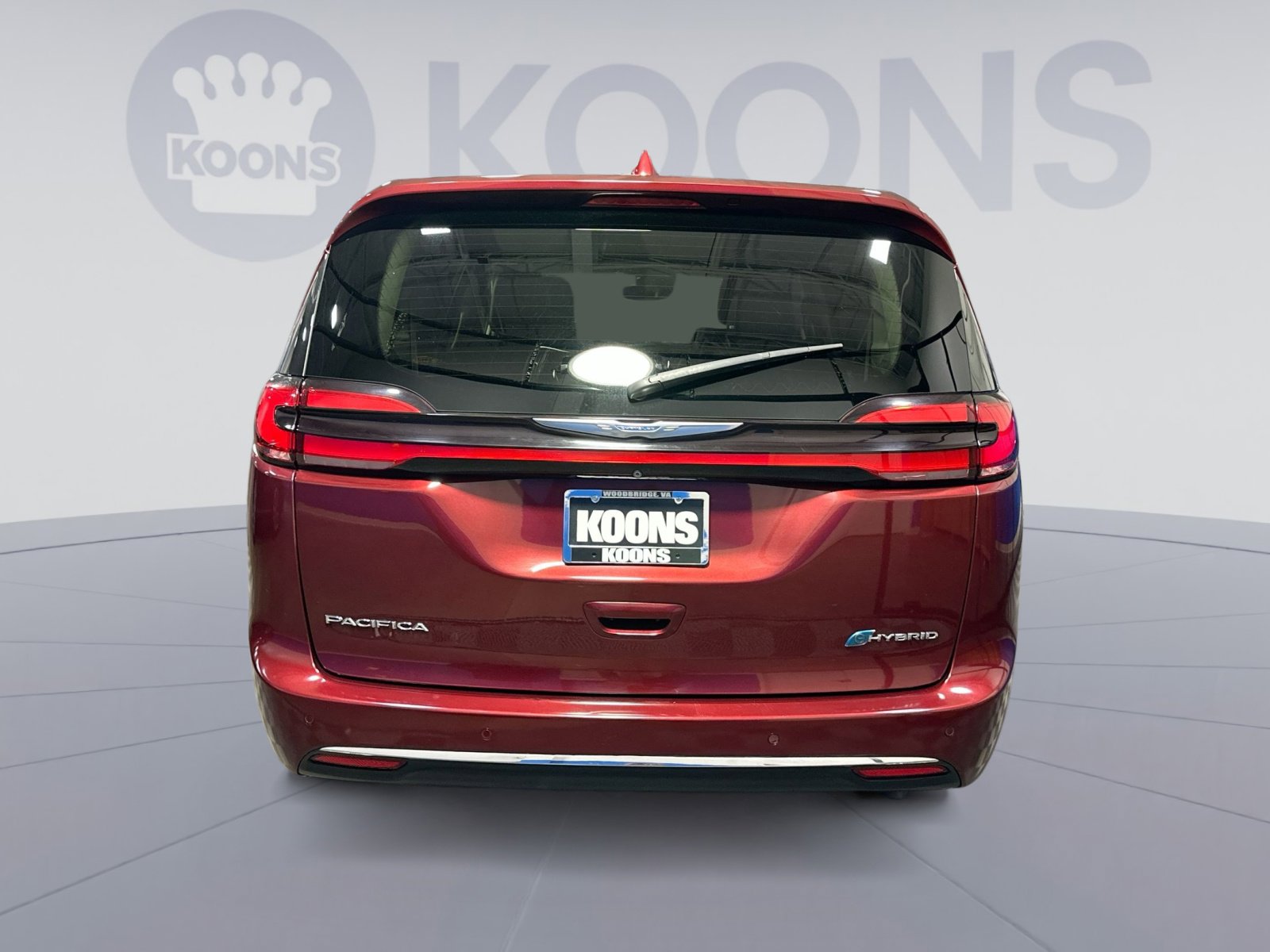 Used 2021 Chrysler Pacifica Touring-L image 5