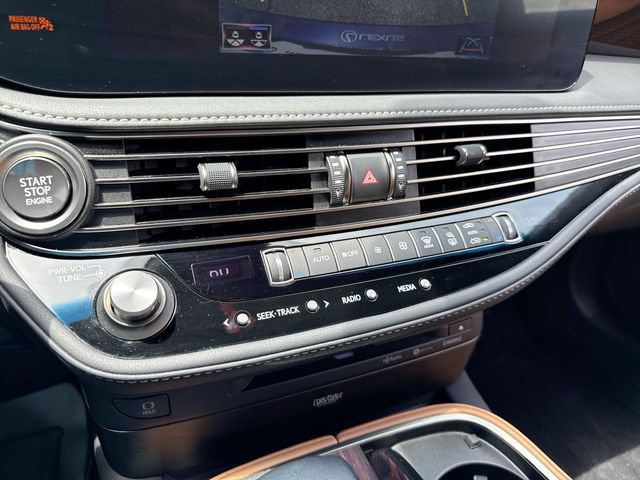 Used 2022 Lexus LS 500 AWD w/ Interior Upgrade Package image 19