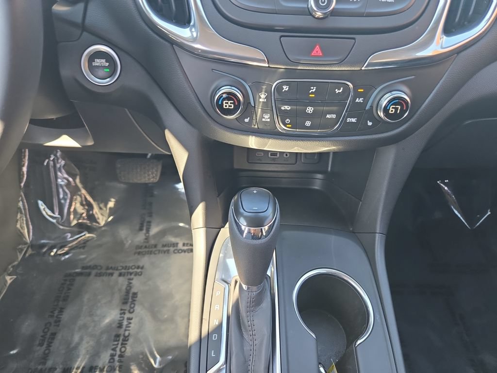 Used 2021 Chevrolet Equinox LT FWD image 11