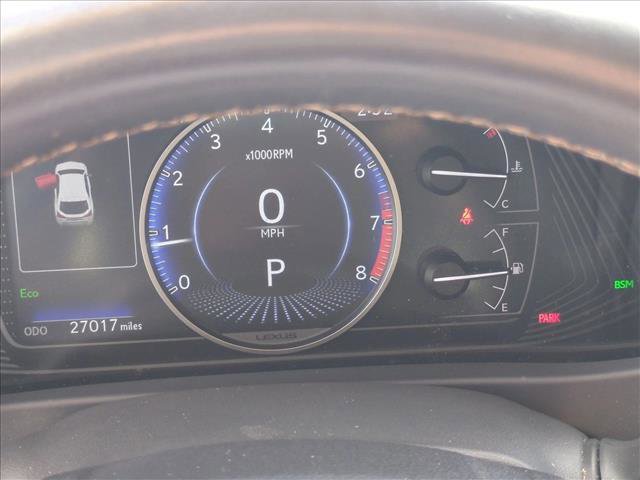 Used 2022 Lexus UX 200 w/ Accessory Package (Z1) image 10