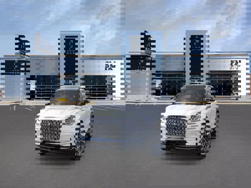 New 2026 Lincoln Corsair Premiere image 2