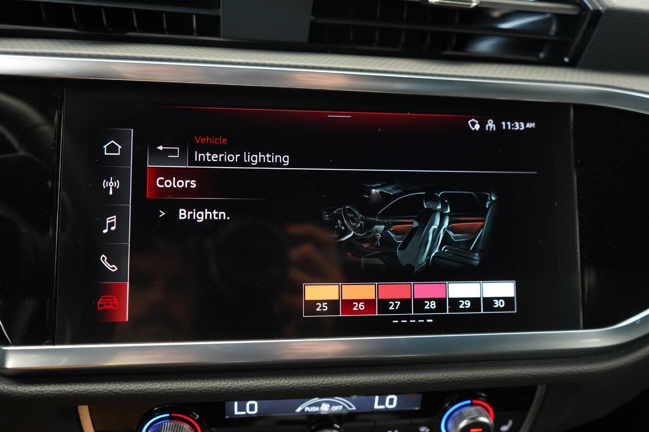 Used 2024 Audi Q3 2.0T Premium Plus w/ Premium Plus Package image 91