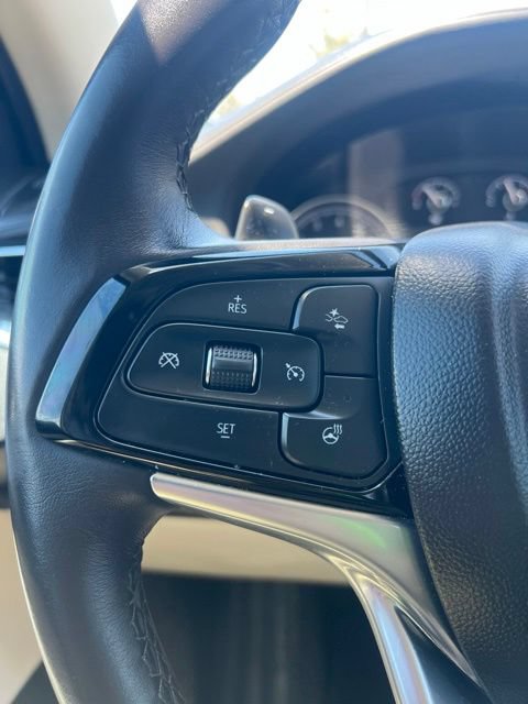 Used 2023 Buick Enclave Essence w/ Experience Buick Package FWD image 11