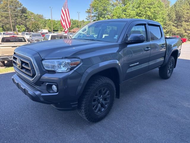 Used 2022 Toyota Tacoma SR5 AWD/4WD image 3