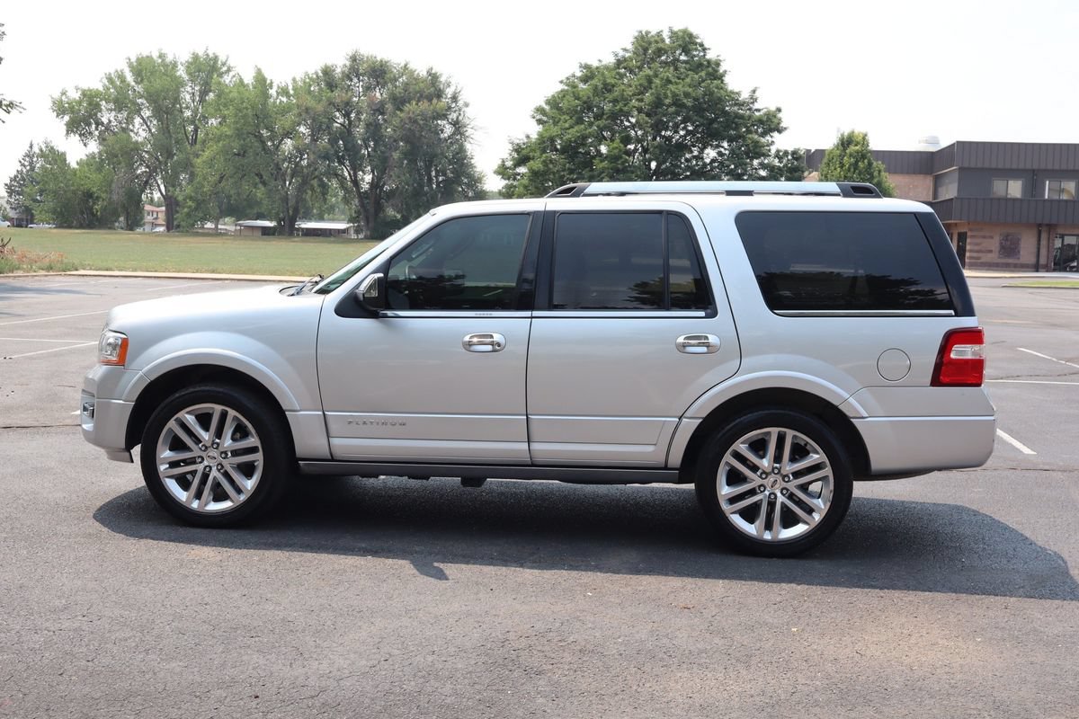 Used 2016 Ford Expedition Platinum AWD/4WD image 9