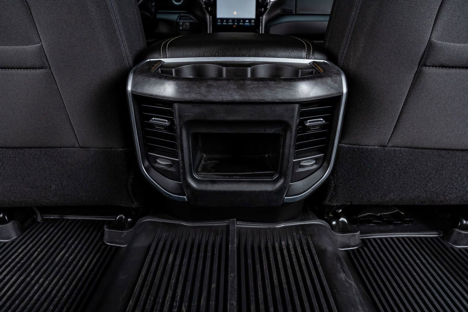 Used 2024 RAM 3500 Big Horn w/ Night Edition image 32