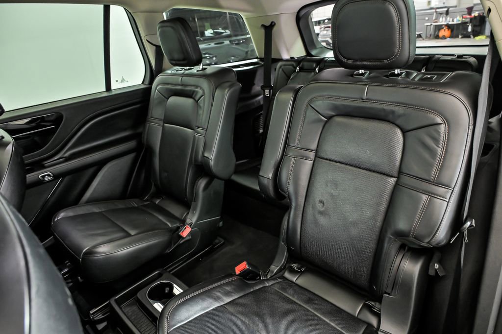 Used 2022 Lincoln Aviator Reserve w/ Elements Package Plus image 16