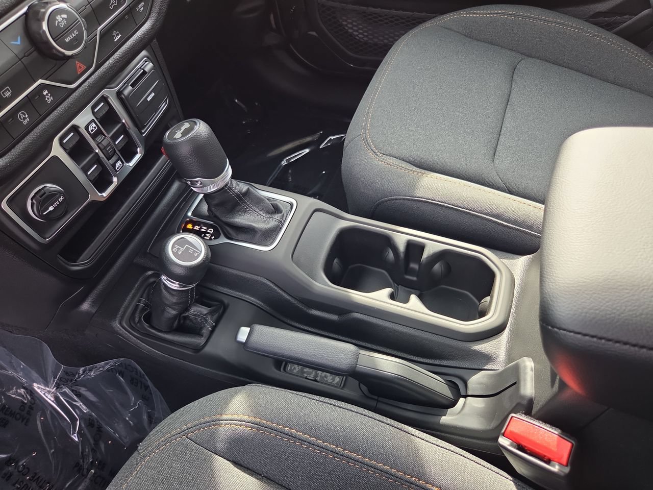 New 2026 Jeep Wrangler Unlimited Sport AWD/4WD image 29