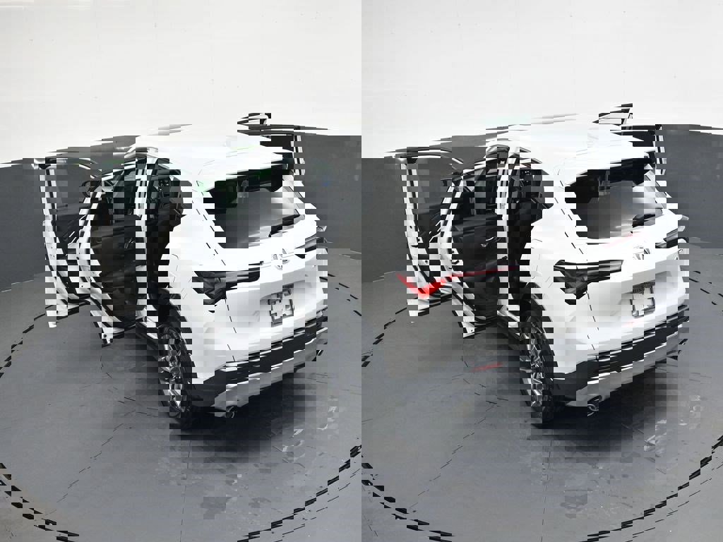 Used 2025 Acura ADX FWD image 36