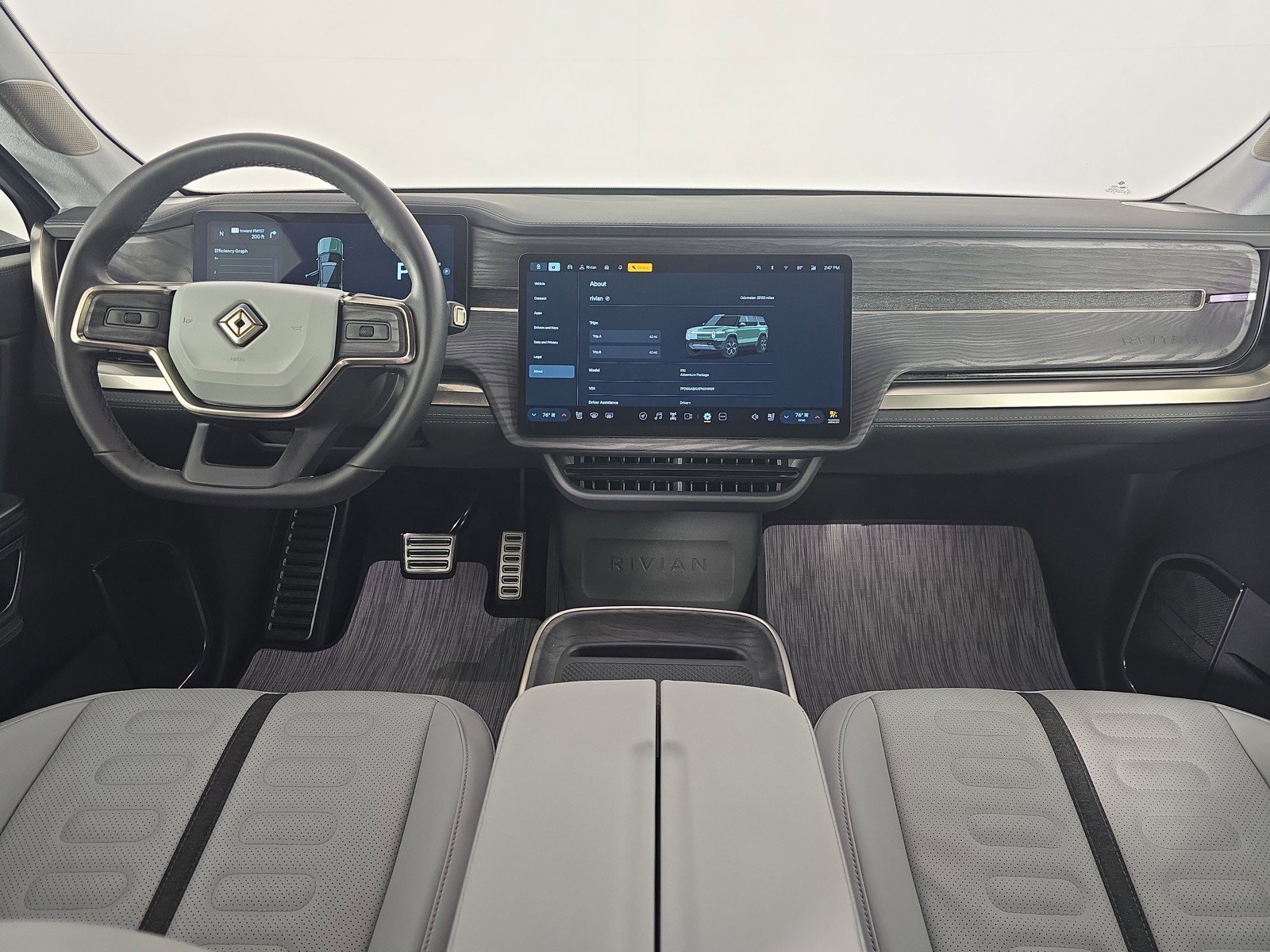 Used 2023 Rivian R1S Adventure AWD/4WD image 25