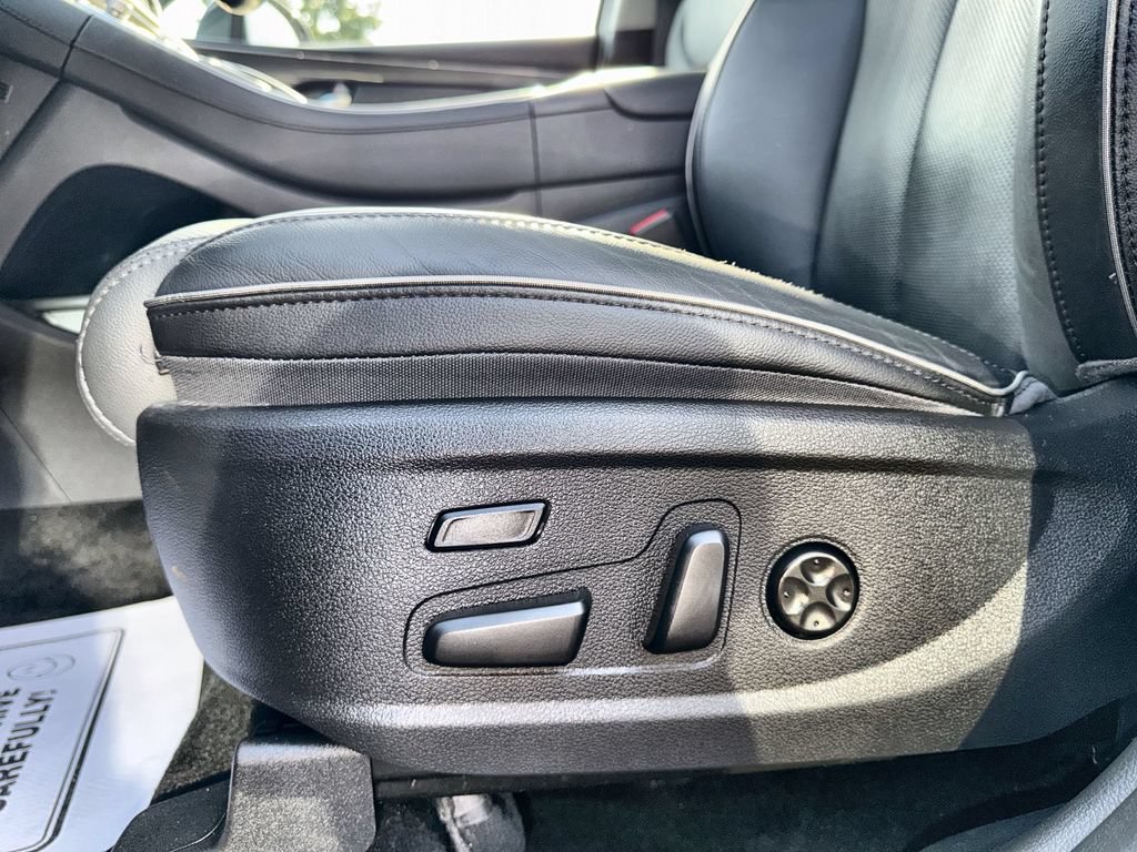 Used 2021 Hyundai Santa Fe Limited AWD/4WD image 14