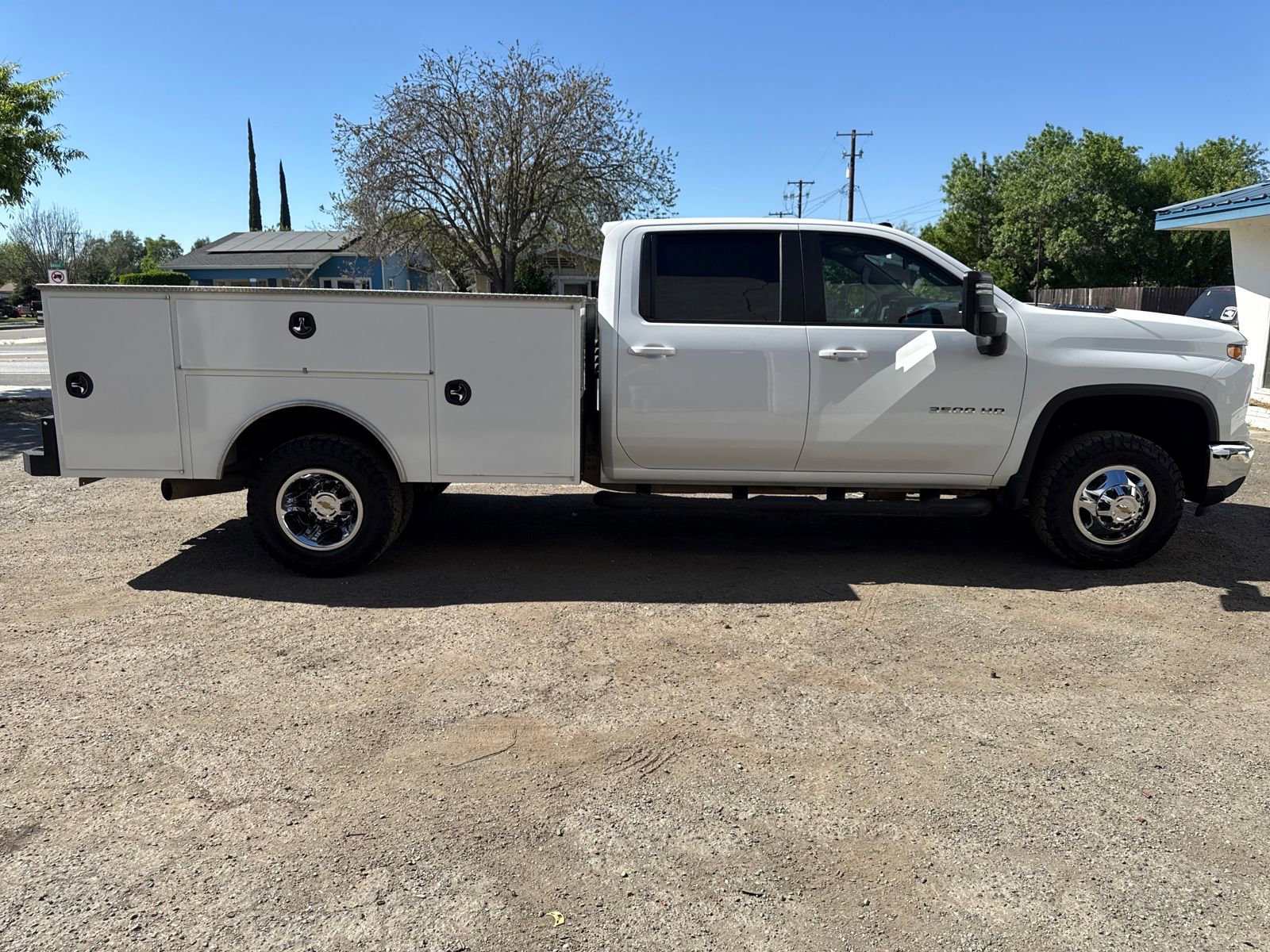 Used 2024 Chevrolet Silverado 3500 LT w/ Convenience Package image 6