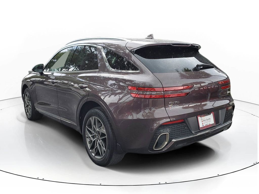 Used 2023 Genesis GV70 2.5T w/ Select Package image 4