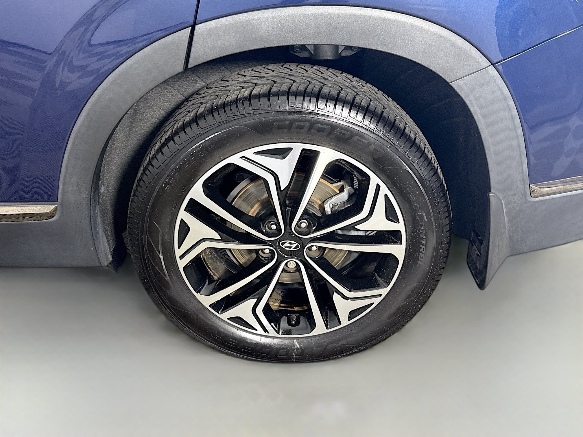 Used 2020 Hyundai Santa Fe Limited FWD image 37