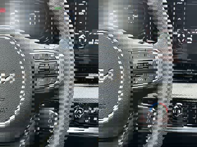 Used 2023 Kia Sportage LX image 9