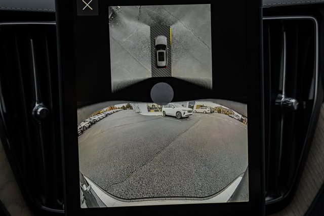 New 2026 Volvo XC60 B5 Ultra w/ Protection Package Premier image 39