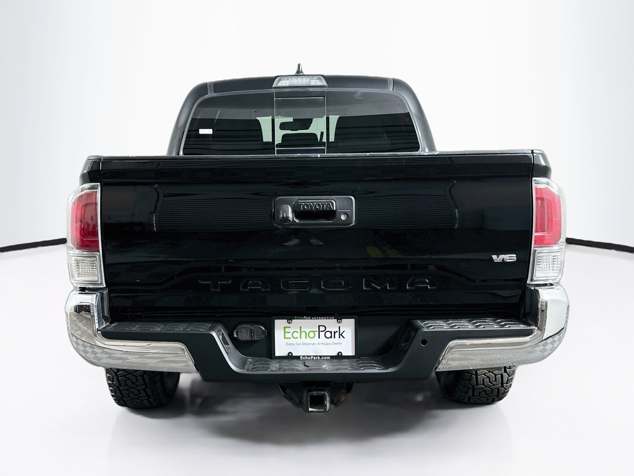 Used 2023 Toyota Tacoma TRD Off-Road AWD/4WD image 7
