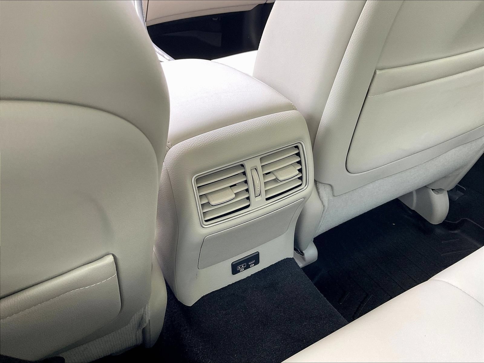 Used 2021 INFINITI Q50 Luxe w/ Cargo Package RWD image 12