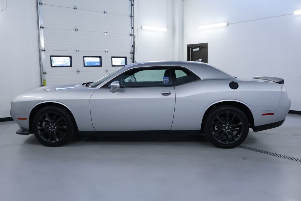 Used 2022 Dodge Challenger GT w/ Plus Package image 4