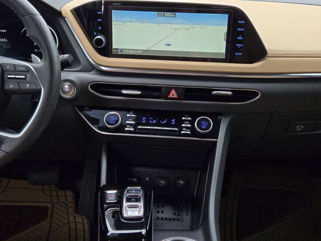 Used 2022 Hyundai Sonata Limited w/ Preferred Accessory Package image 24