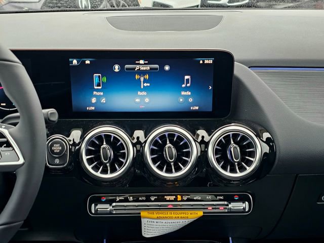 New 2026 Mercedes-Benz GLA 250 4MATIC image 36