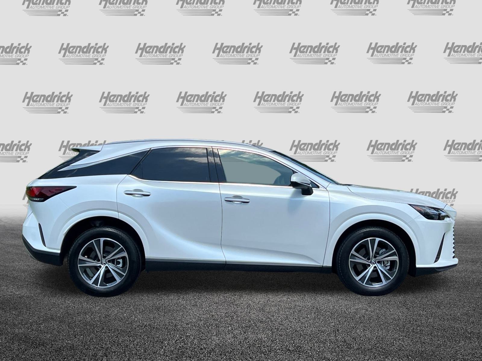 Certified 2024 Lexus RX 350 FWD image 3
