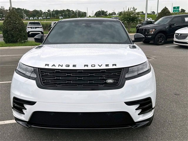New 2026 Land Rover Range Rover Velar Dynamic SE image 10