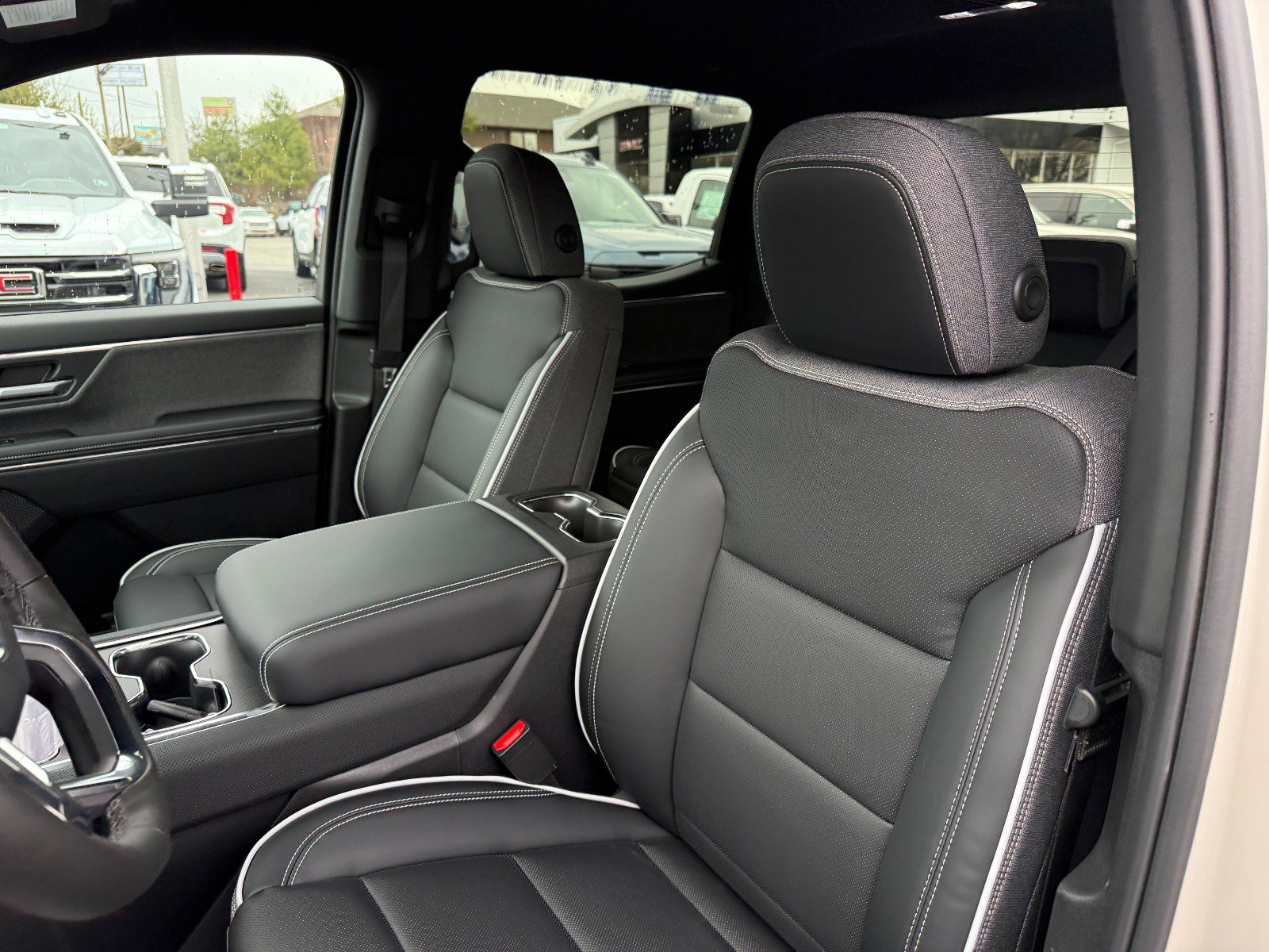 New 2026 GMC Sierra EV Elevation image 14