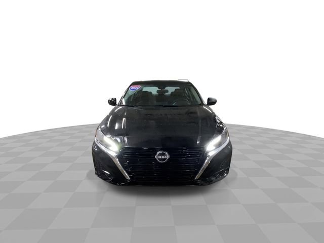 Used 2024 Nissan Altima 2.5 SV image 5