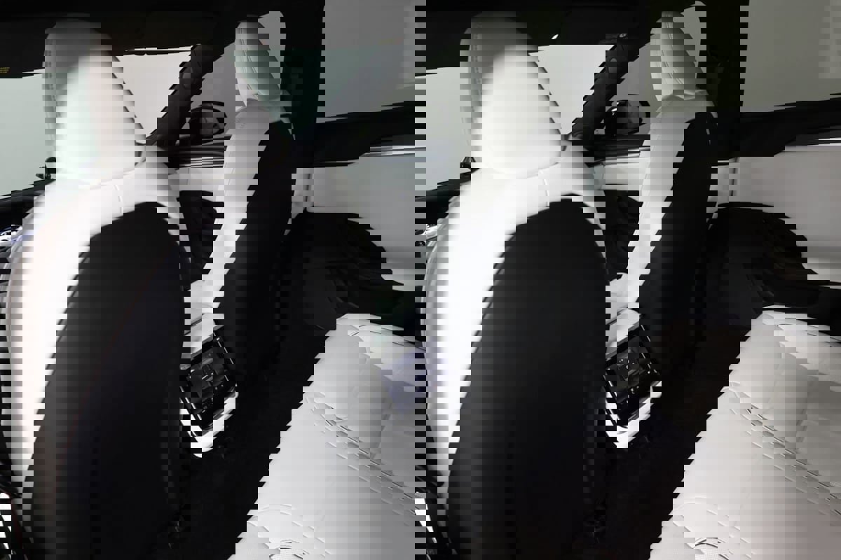 Used 2021 Tesla Model S Plaid AWD/4WD image 46