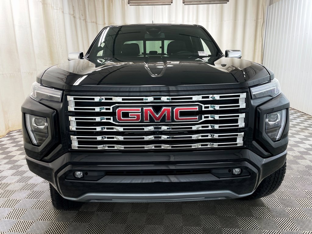 Used 2025 GMC Canyon Denali image 19