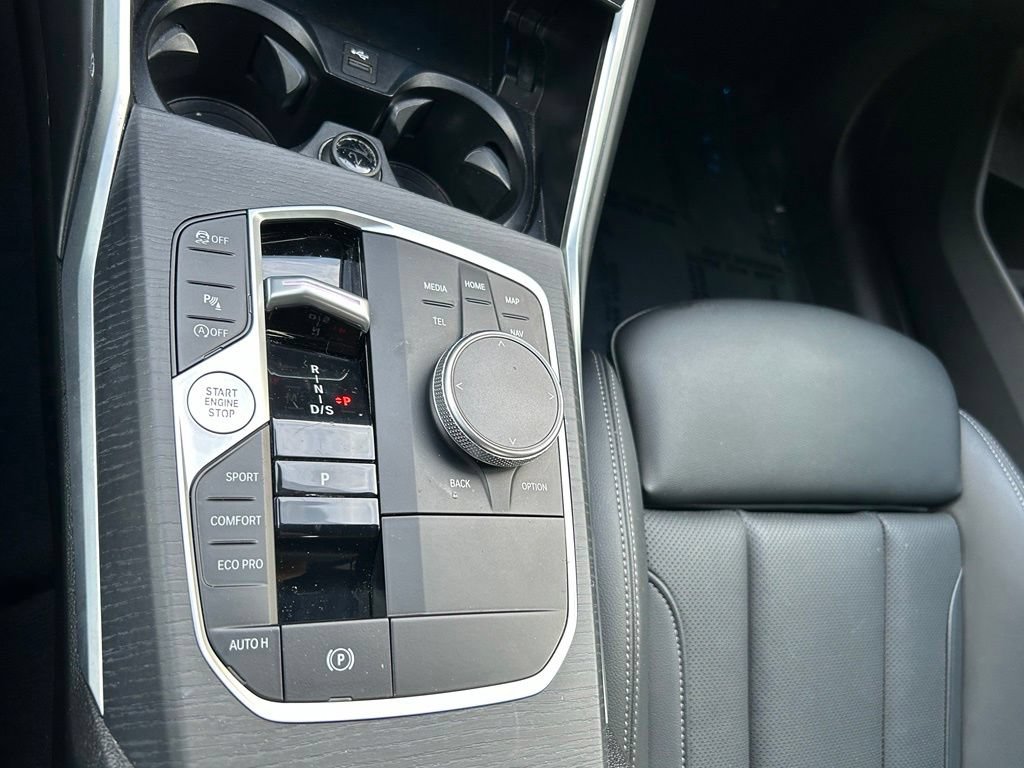 Used 2025 BMW 330i Sedan RWD image 21
