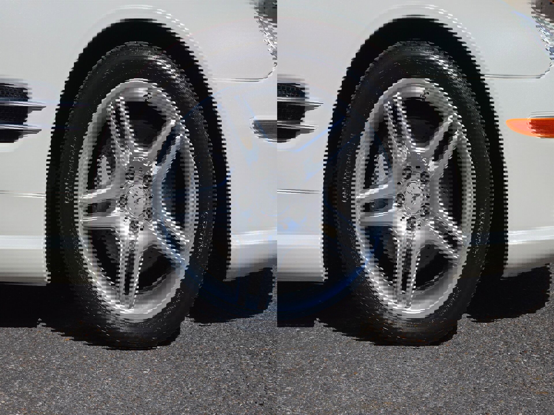 Used 2007 Mercedes-Benz SL 550 image 35